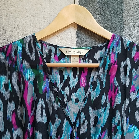 Presley Skye wrap dress - Picture 4 of 5